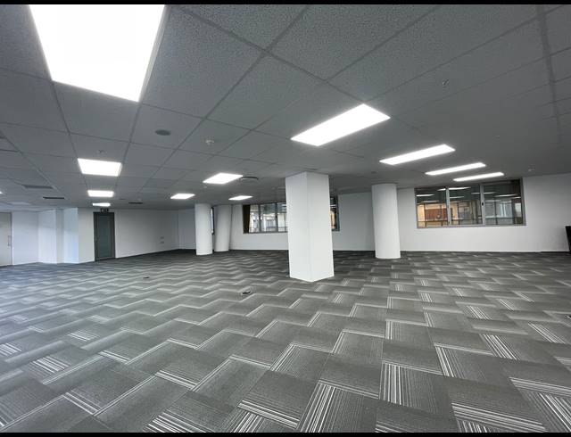779M² OFFICE TO LET IN SANDTON CENTRAL